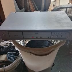 Magnavox DVD/CD/MP3 Player