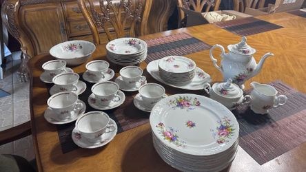 China dinner ware set.