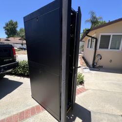 Tripp Lite SR42UB SmartRack Premium Enclosure Doors/Side Panels 42-Unit