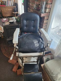 old vintage barber chair