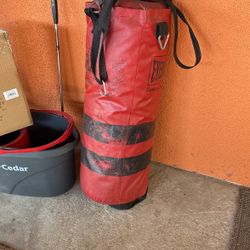 Medium Heavy Bag