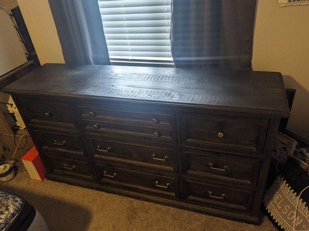 ASHLEY FURNITURE DRESSER