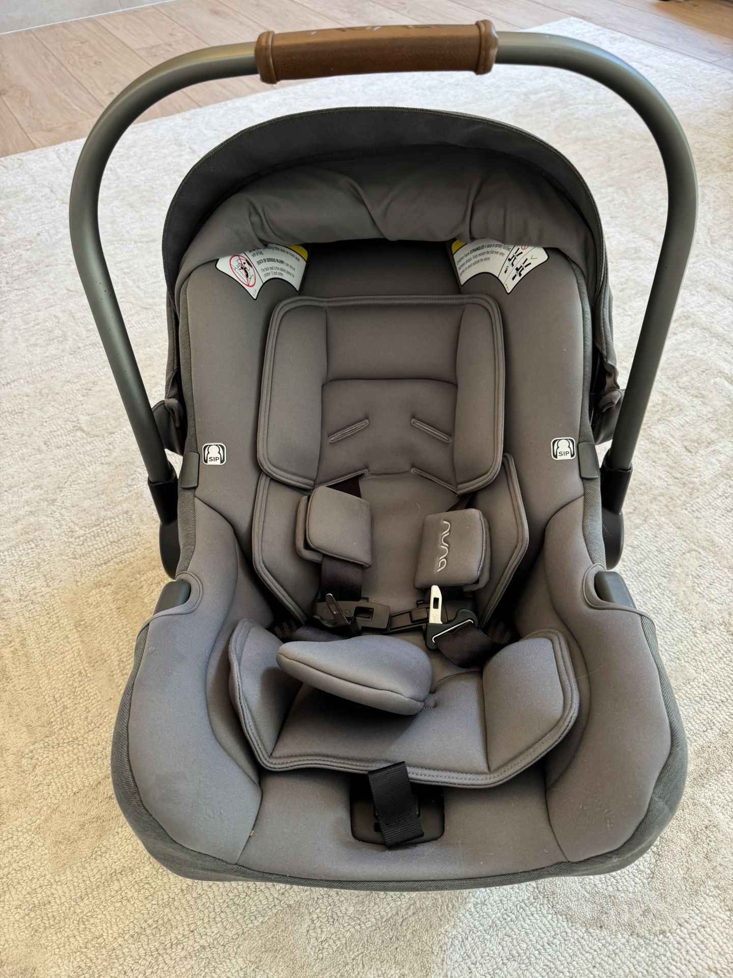 Nuna PIPA infant Car Seat