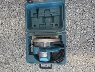 Makita Saw