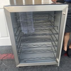 Mini Fridge 