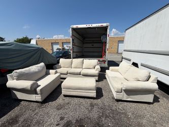 Ashley Furniture Couch, Cream color, Full set