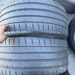 (2) 245/30ZR20 PAIR OF USED TIRES MICHELIN 4S 60% LIFE !!