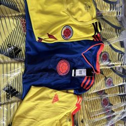 ❤️Camisetas Nuevas De 🇨🇴❤️