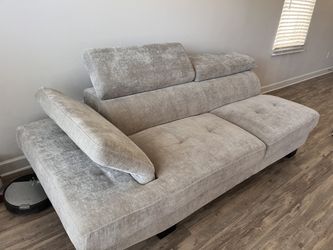 Rooms To Go Platinum Sofa