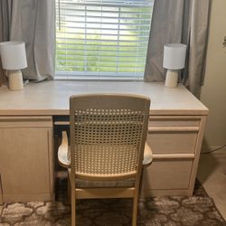 Office Desk And Chair 