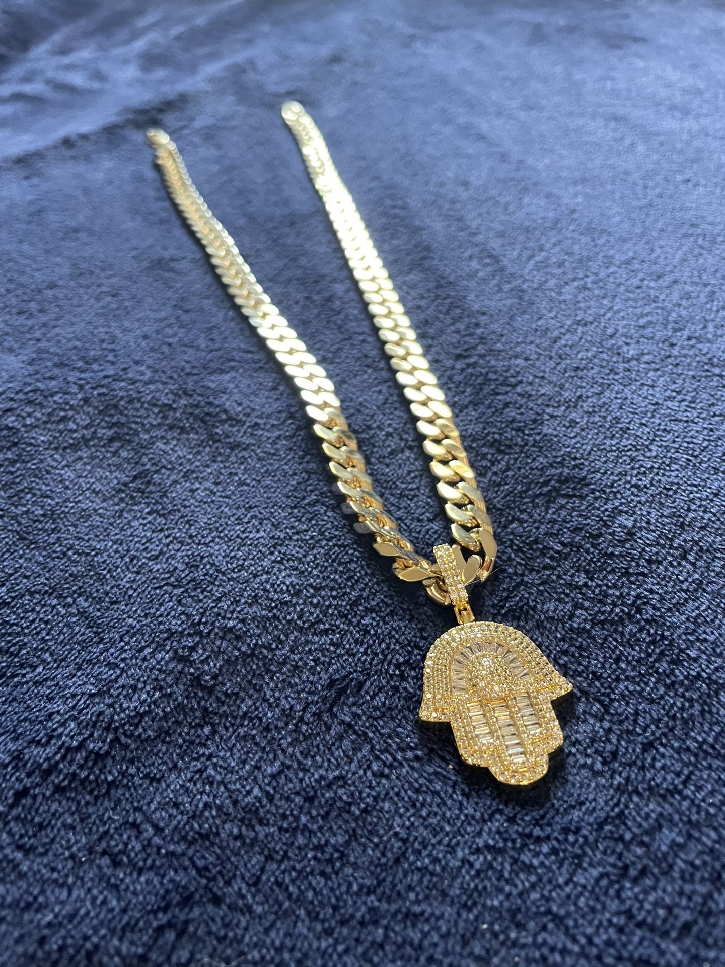 14k gold cuban chain & hamsa pendant set