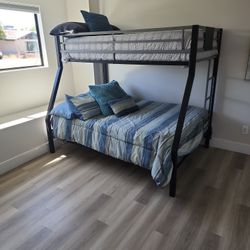 Bunkbed Full/twin On Metal Frame