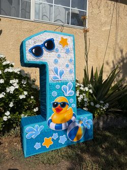 First splash rubber duck pinata número uno