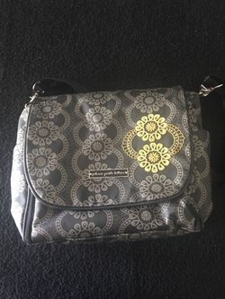 Petunia pickle bottom diaper bag