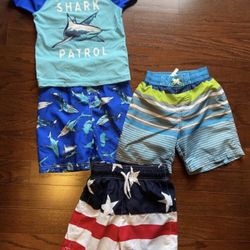 Toddler boys 4T-5T swim lot