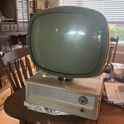 Tv Vintage Philco Predicta And Tv Box