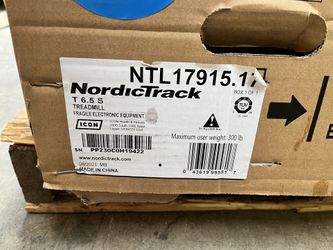 New Nordictrack Treadmill T6.5S NTL17915.17 New in box. Never been
