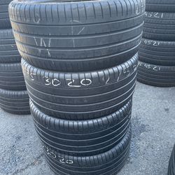 275/30R20 Pirelli 275/30/20 set of 4 matching used tires in great condition. 350$ for 4 tires plus tax. Mount available but not included. Wheel alignm