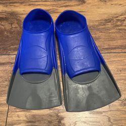 Kids Sz S Silicone Swim Fins