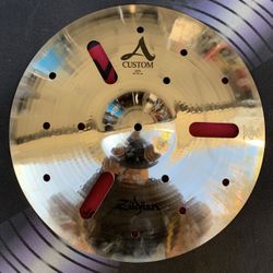 Zildjian A Custom Series 18” EFX Crash Drum Cymbals BRAND NEW Retails for $379