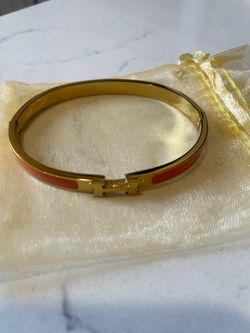 H Bangle stainless