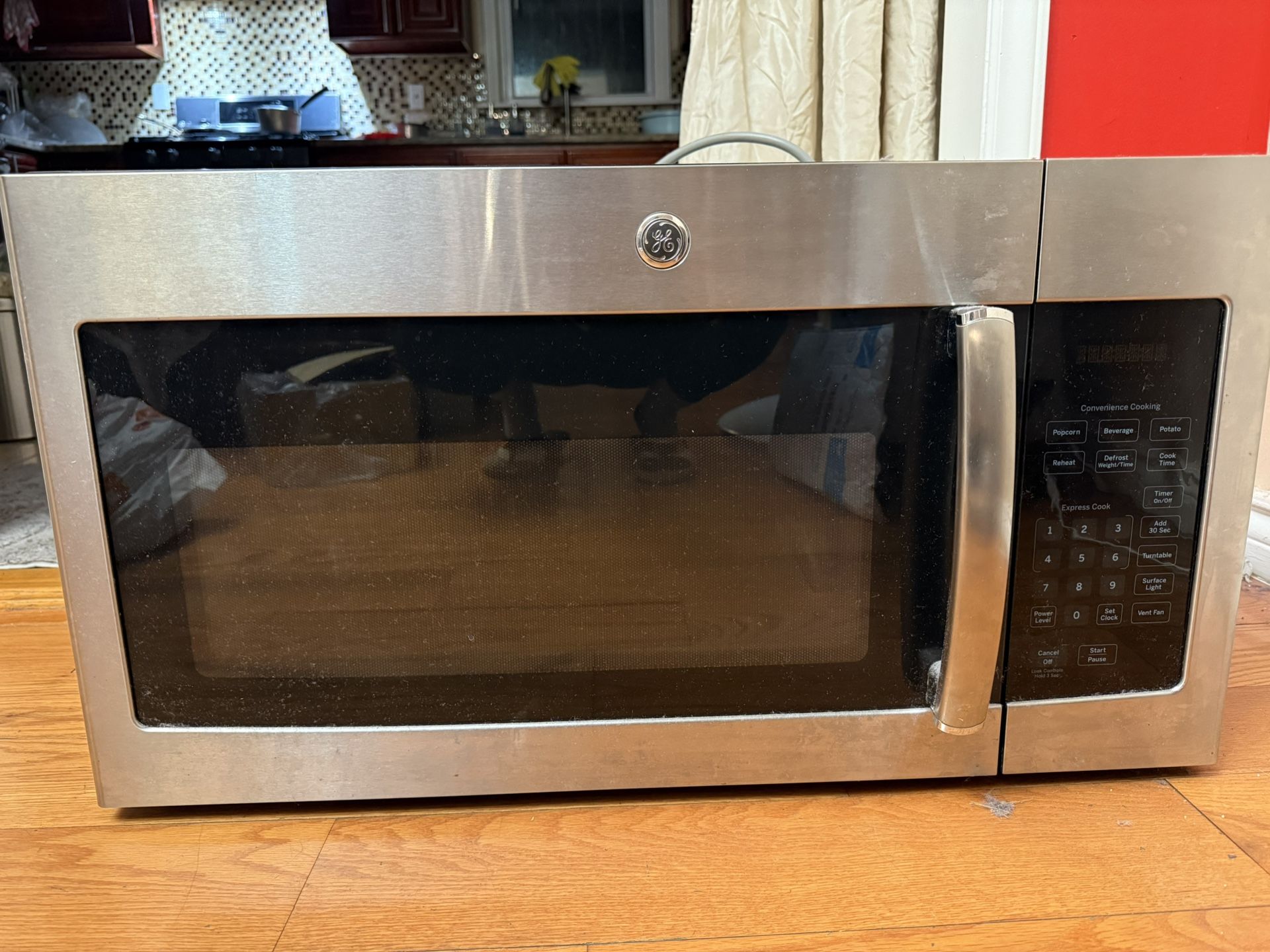 $20 - Microwave