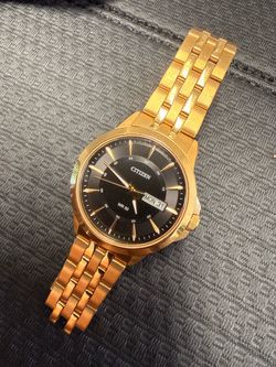 Citizen WR50 Gold-Tone Watch with Black Dial