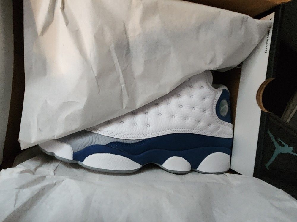 Jordan 13 - Size 7y
