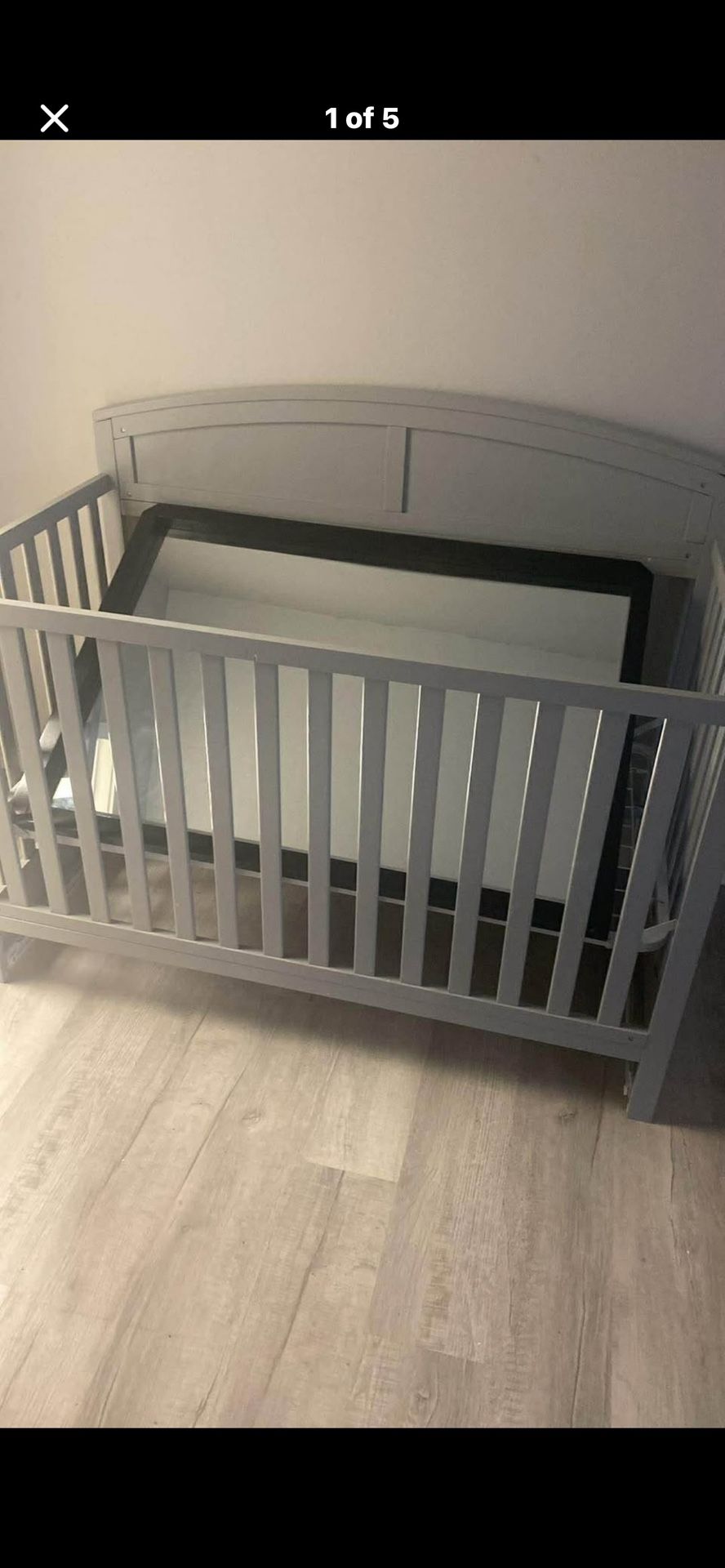 Baby Crib ( Gray )