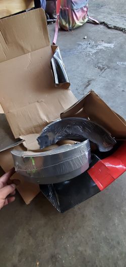 Silverado Rear Brake Shoes (Centric Parts)
