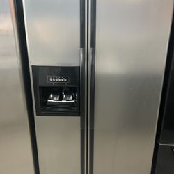 Stainless Side By Side Refrigerator 