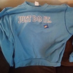 Nike Sweater 