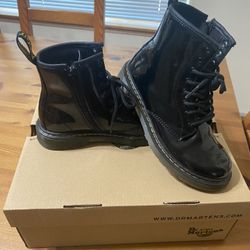 Girls Dr. Martens Lace Up Leather Boots