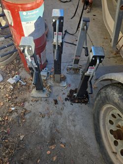 Trailer Jacks