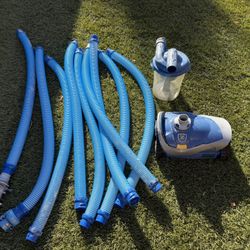 Zodiac MX6 Suction Pool Cleaner W/hoses And Leaf Catcher. 