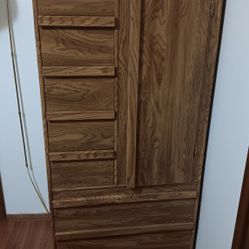 Oak Dresser/organizer 