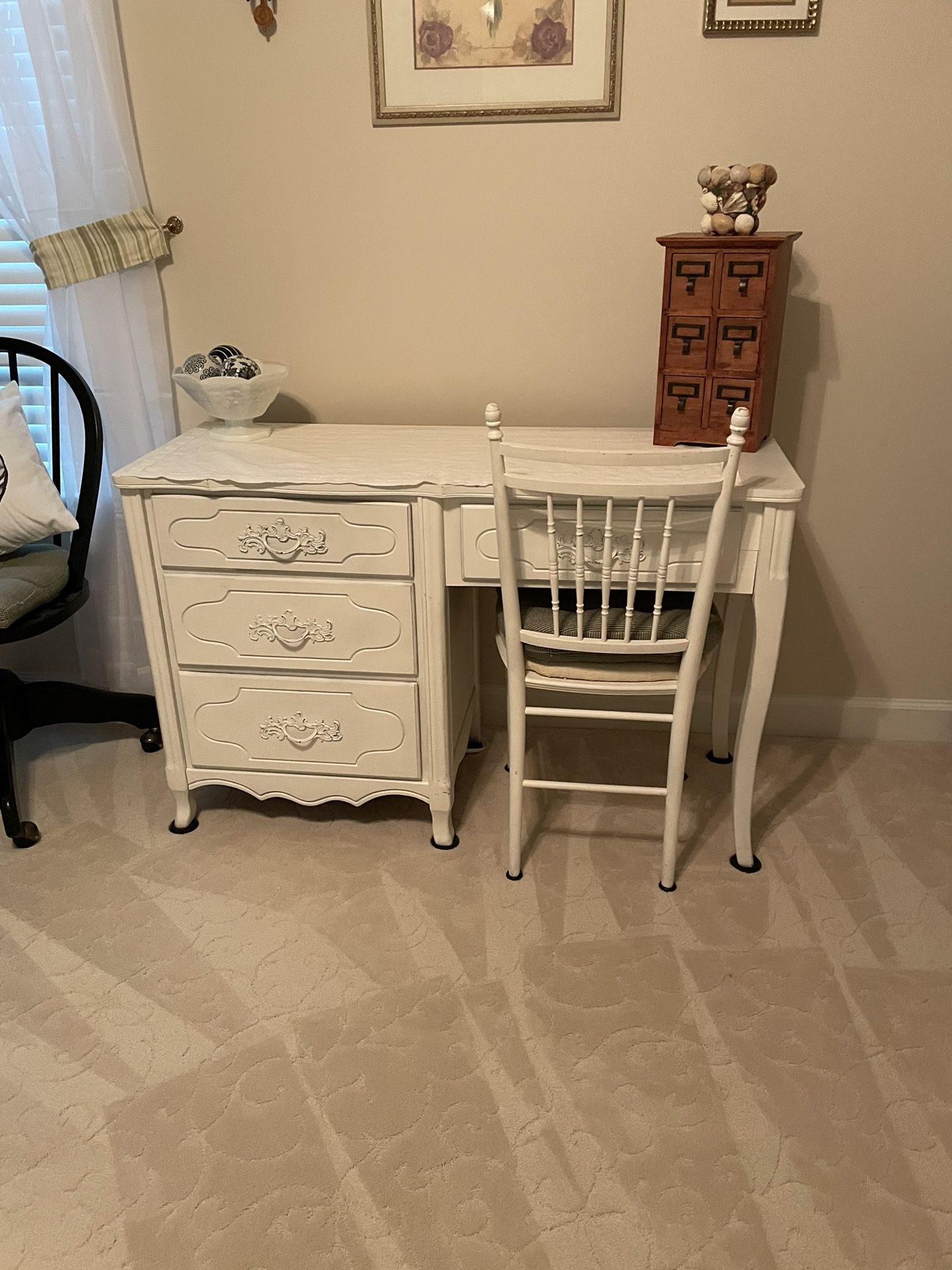 White Desk And Matching Chair