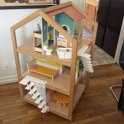 Kid Kraft Doll House