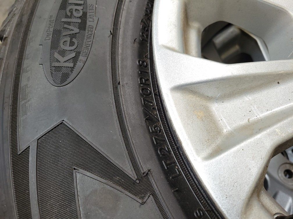 Set Of Rims And Tires Good Condition $200