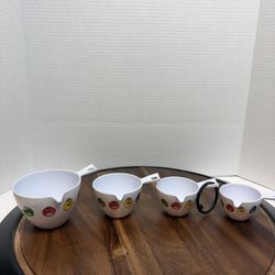 M&M Measuring Cup Set 
