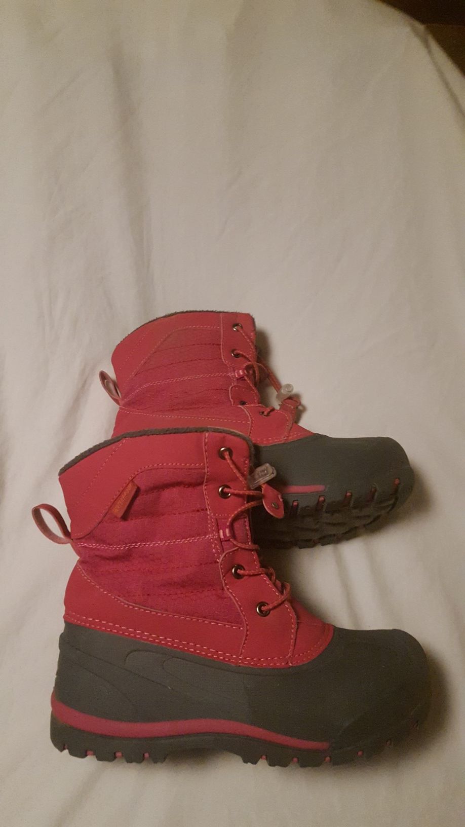 Northside waterproof winter boots big girls size 4
