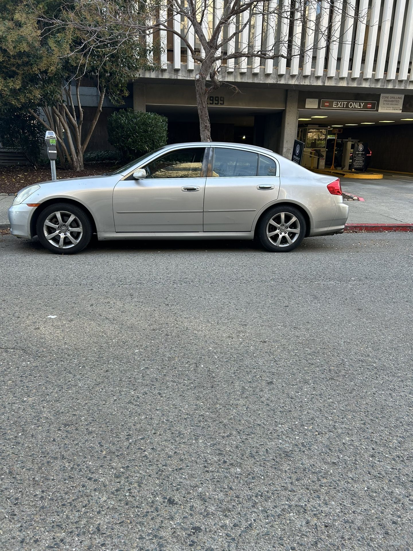 2005 Infiniti G35