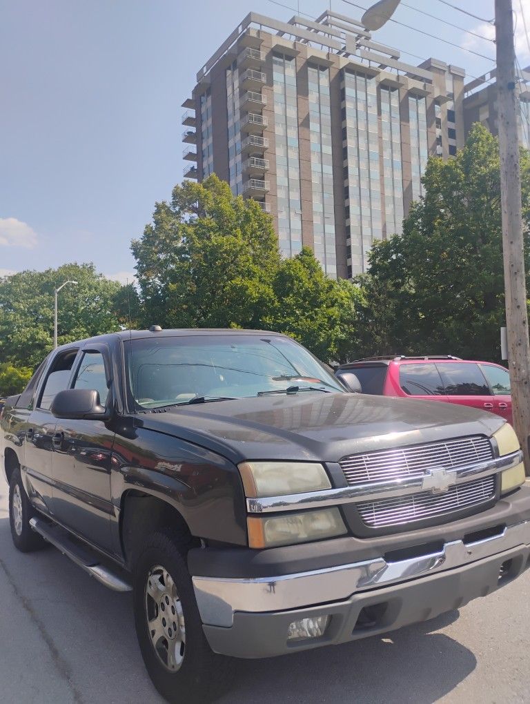 2006 Chevy Avalanche