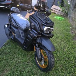 2025 TANK 200CC GAS SCOOTER