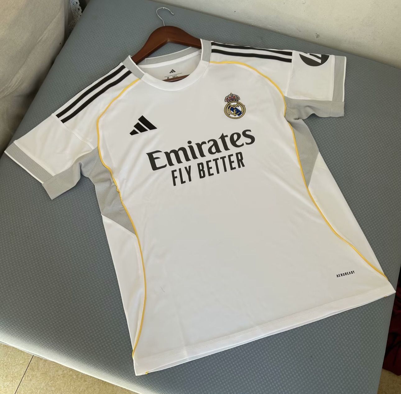 Real Madrid 25/26 Jersey