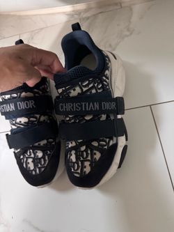 Used Dior D-Wander Sneaker — Deep Blue Dior Oblique size 40
