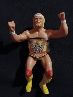 Ljn 1984 hulk Hogan figure