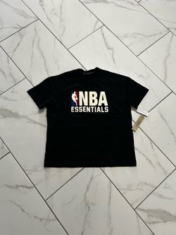 NBA ESSENTIALS tee shirt