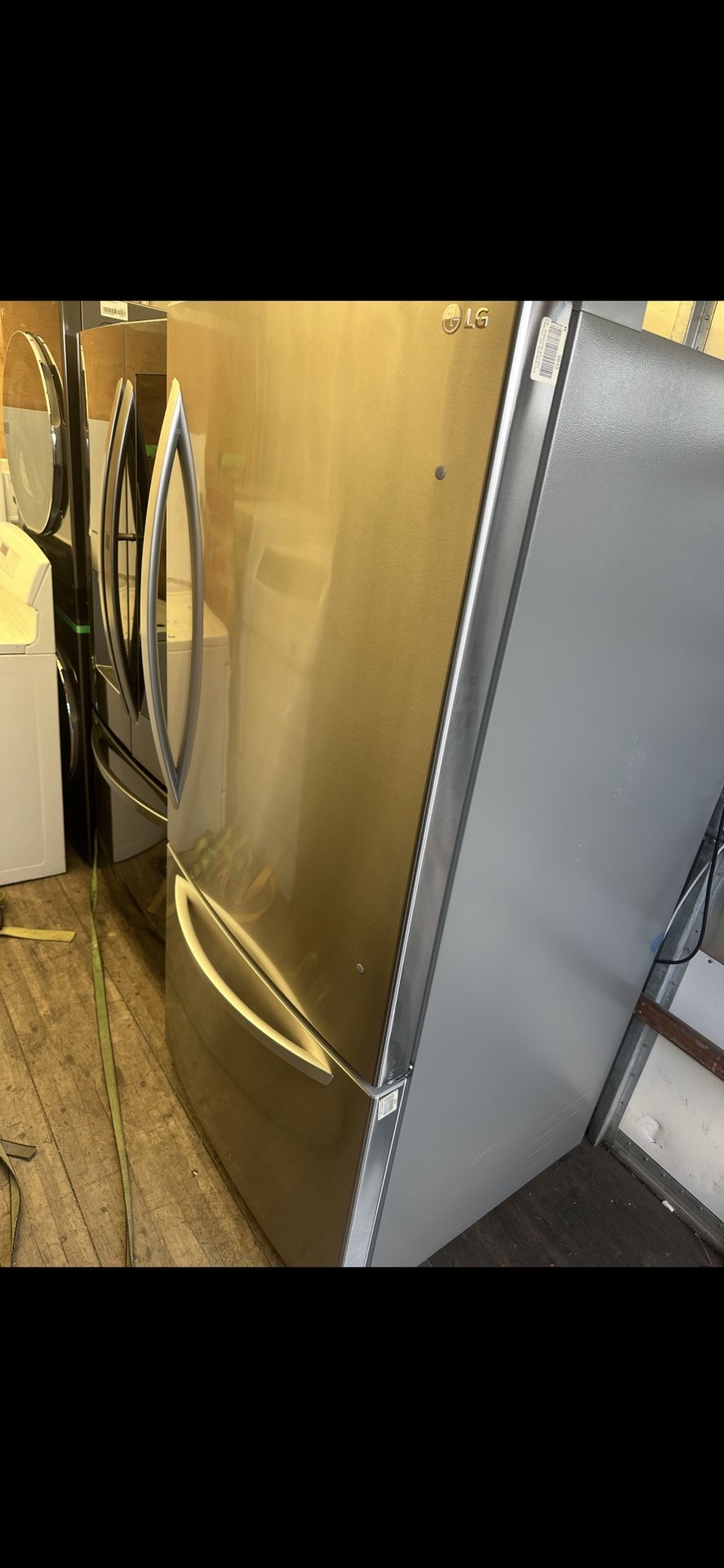 Refrigerator