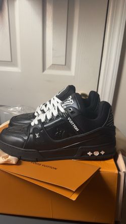 Lv sneakers